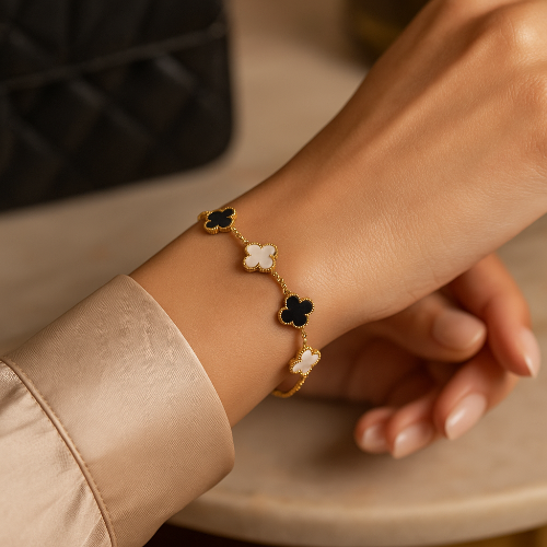 "Gillyflower" Glove Bracelet