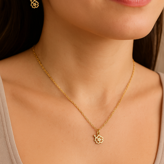 "Hibiscus" Necklace