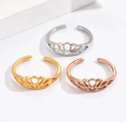 Waterproof lotus flower adjustable toe ring