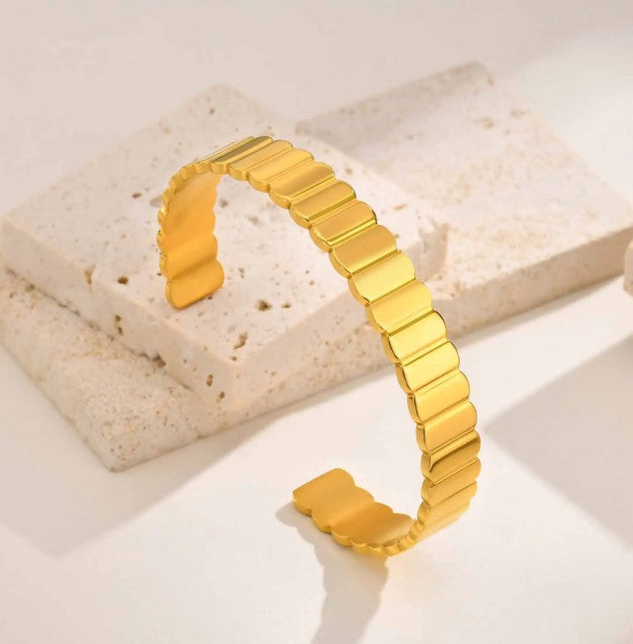 "Peony" Cuff