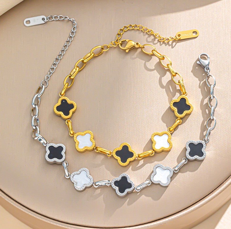 "Gillyflower" Glove Bracelet