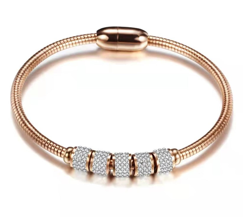 "Geranium" Fidget Bangle