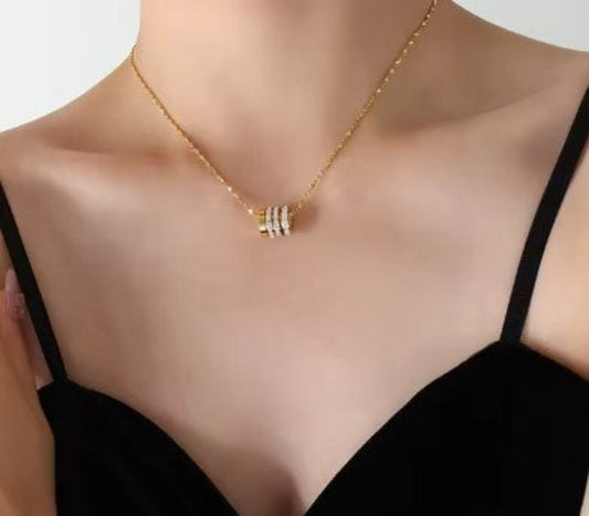 Waterproof sensory fidget gold necklace