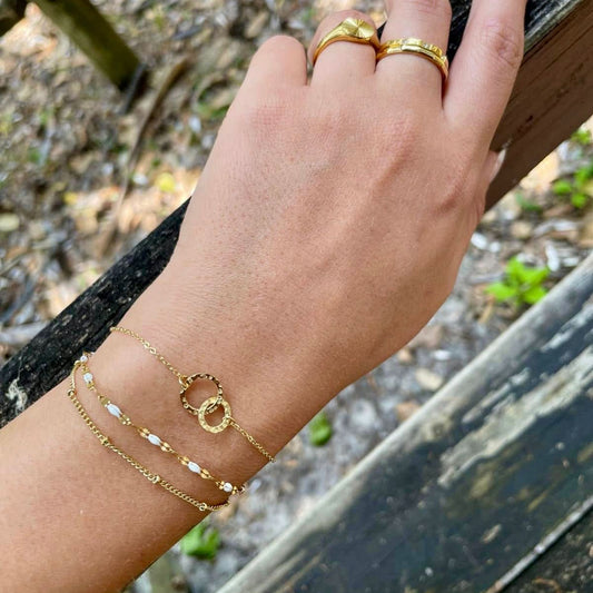 Waterproof hypoallergenic stainless steel jewellery