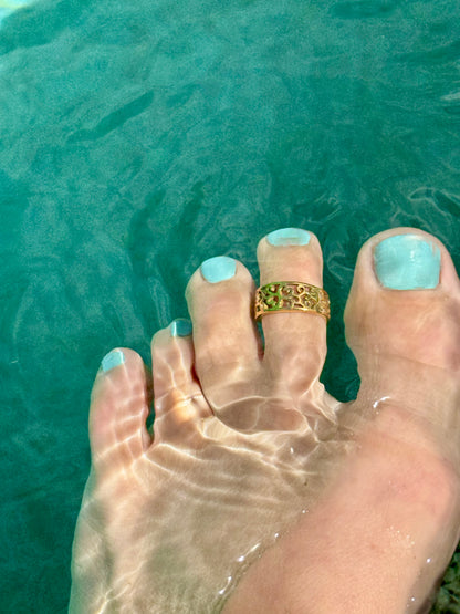 "Begonia" Toe Ring