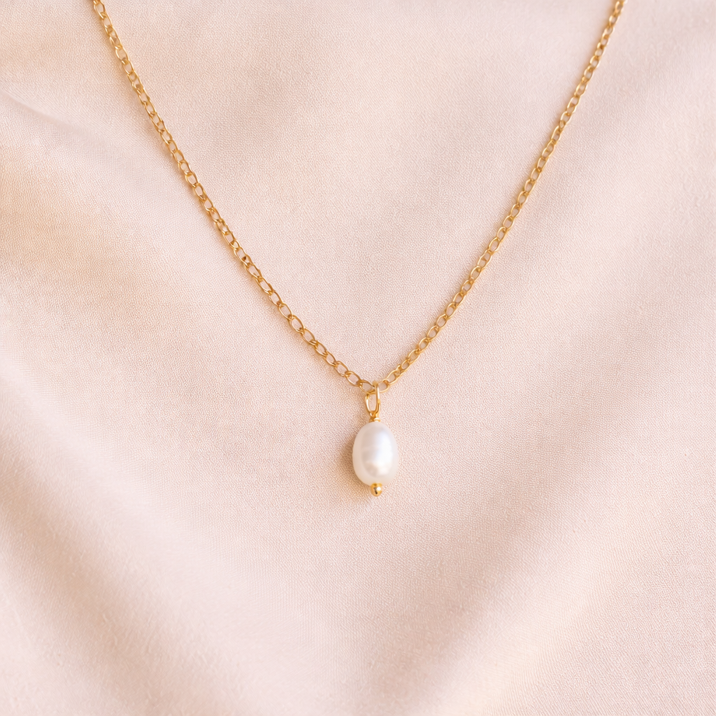 Waterproof hypoallergenic stainless steel pearl necklace 