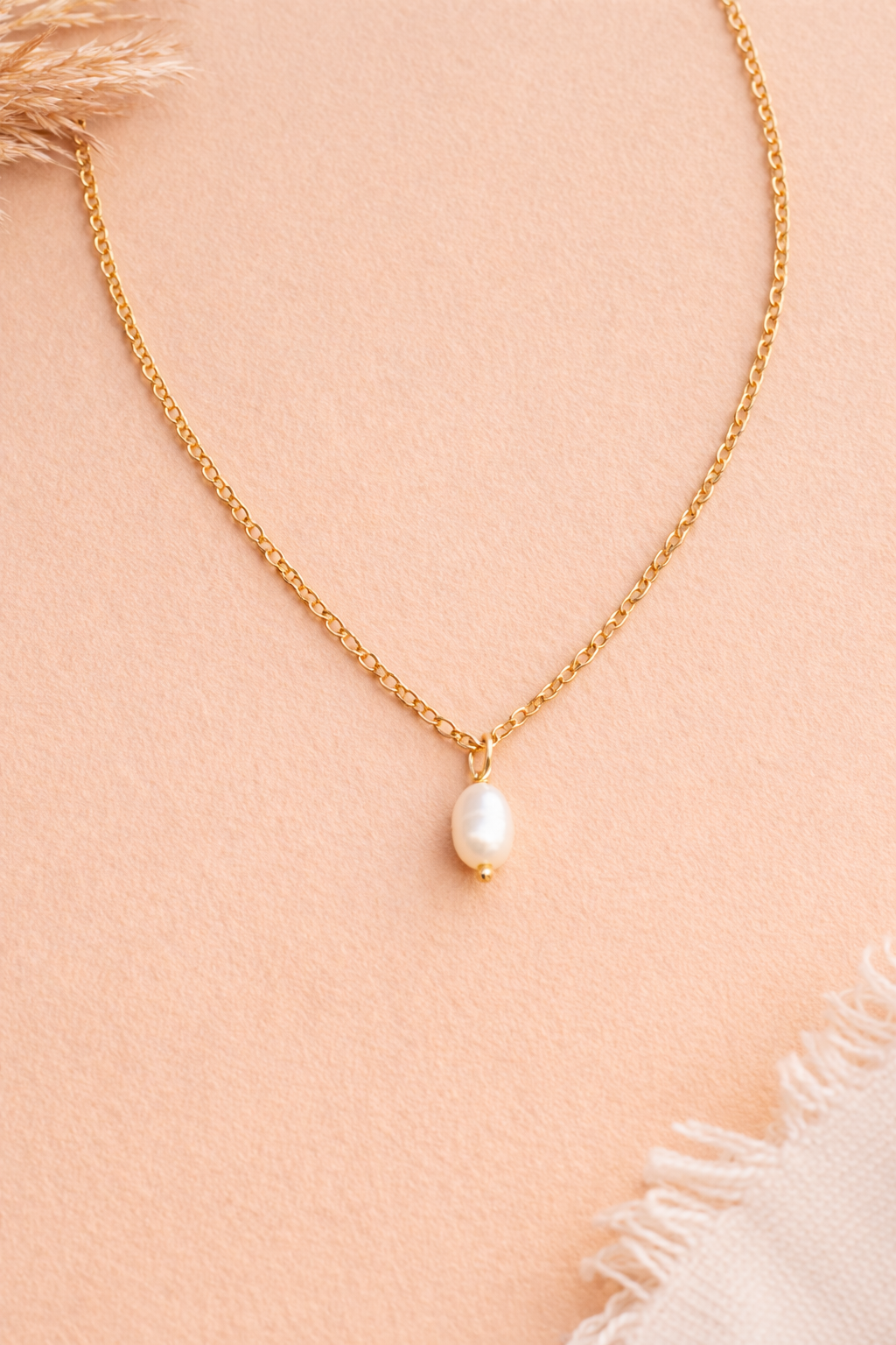 Waterproof hypoallergenic stainless steel pearl necklace 