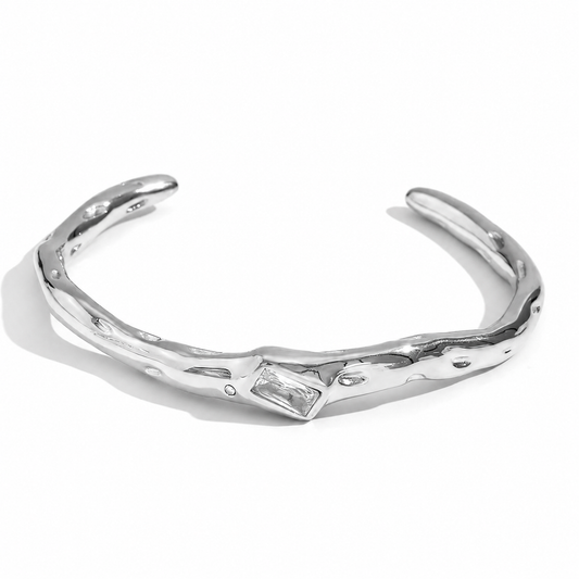 Waterproof hypoallergenic stainless steel cuff 