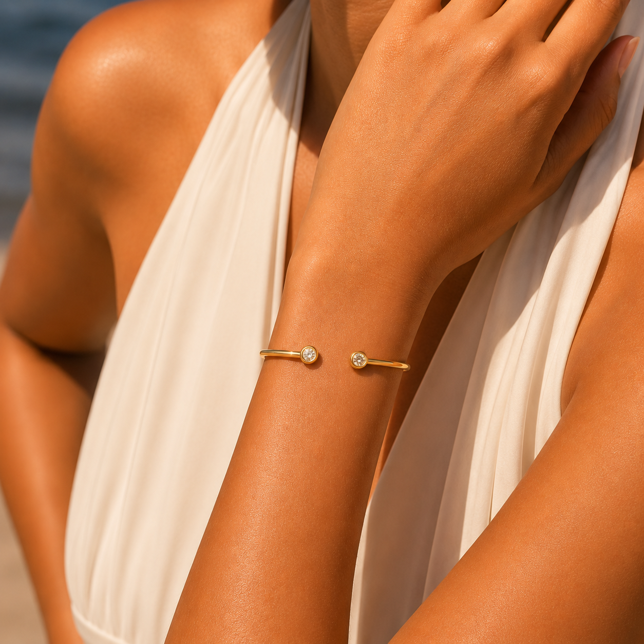 Waterproof hypoallergenic stainless steel cuff 