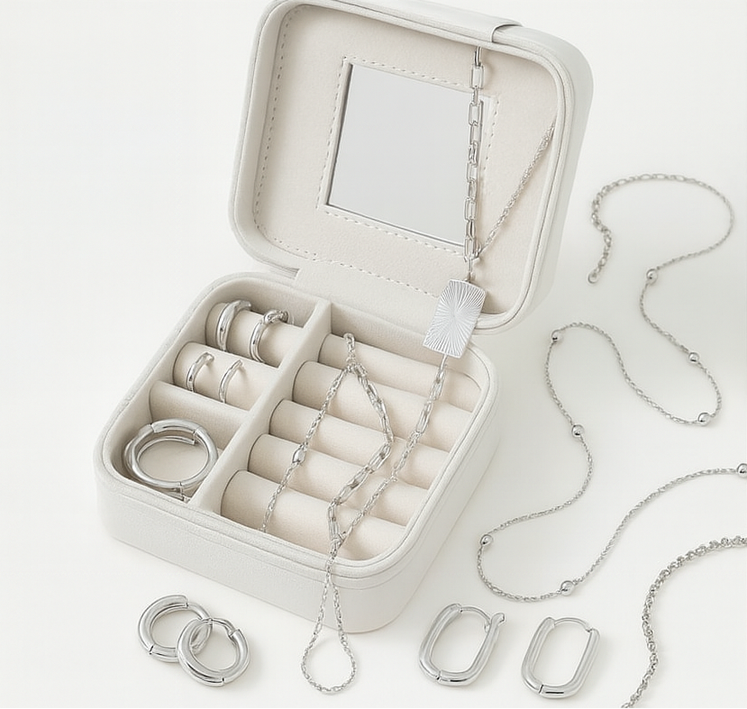 "Wyldflower" 12-Piece Mystery Jewellery Case