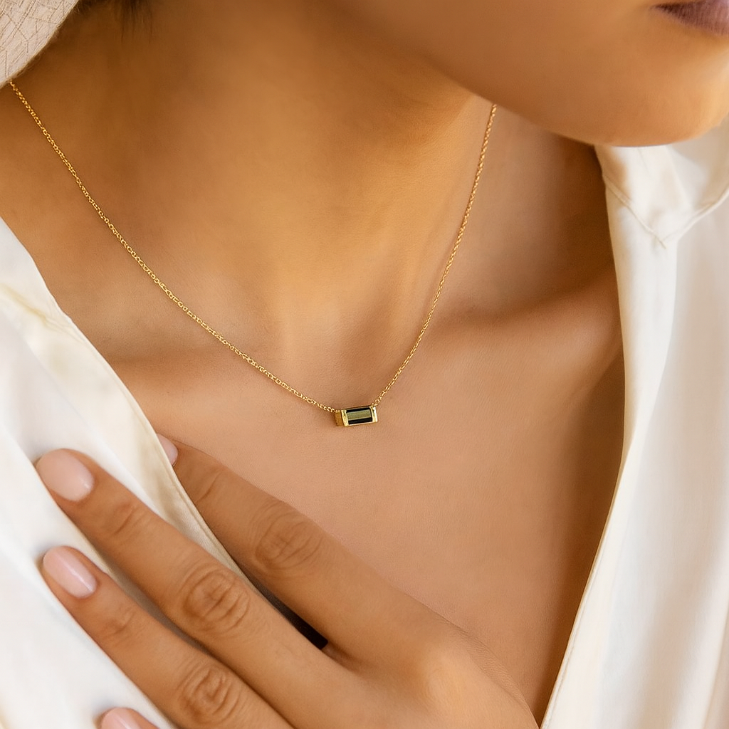 "Alyssum" Necklace