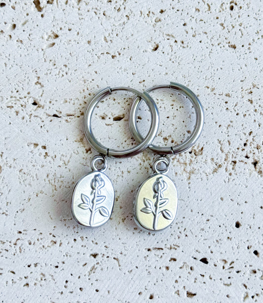 Waterproof hypoallergenic pendant earrings 
