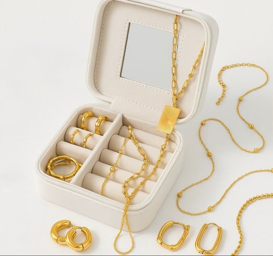 "Wyldflower" 12-Piece Mystery Jewellery Case