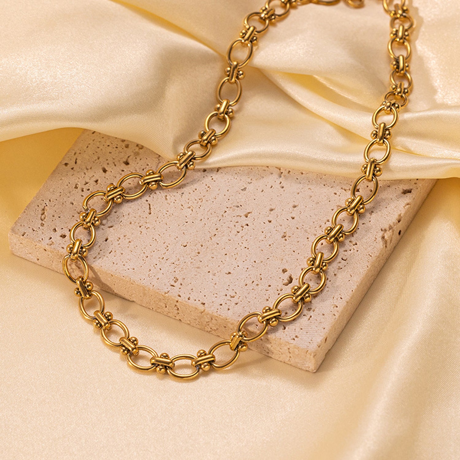 Verbena Necklace
