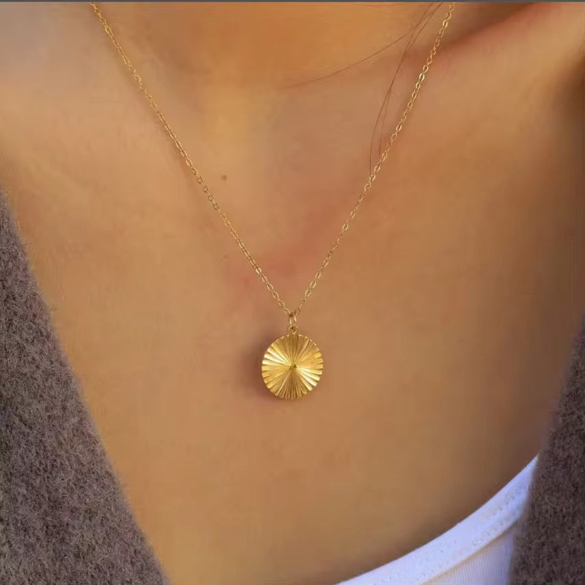 waterproof hypoallergenic stainless steel jewellery