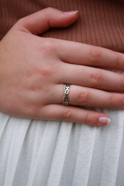"Bellflower" Geometric Rings