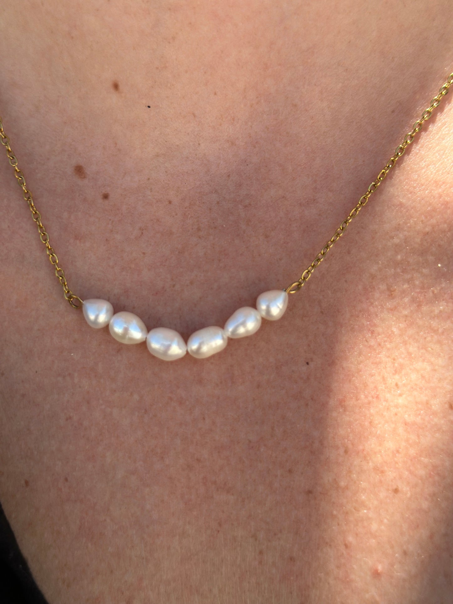 "White Pearls" Pendant Necklace