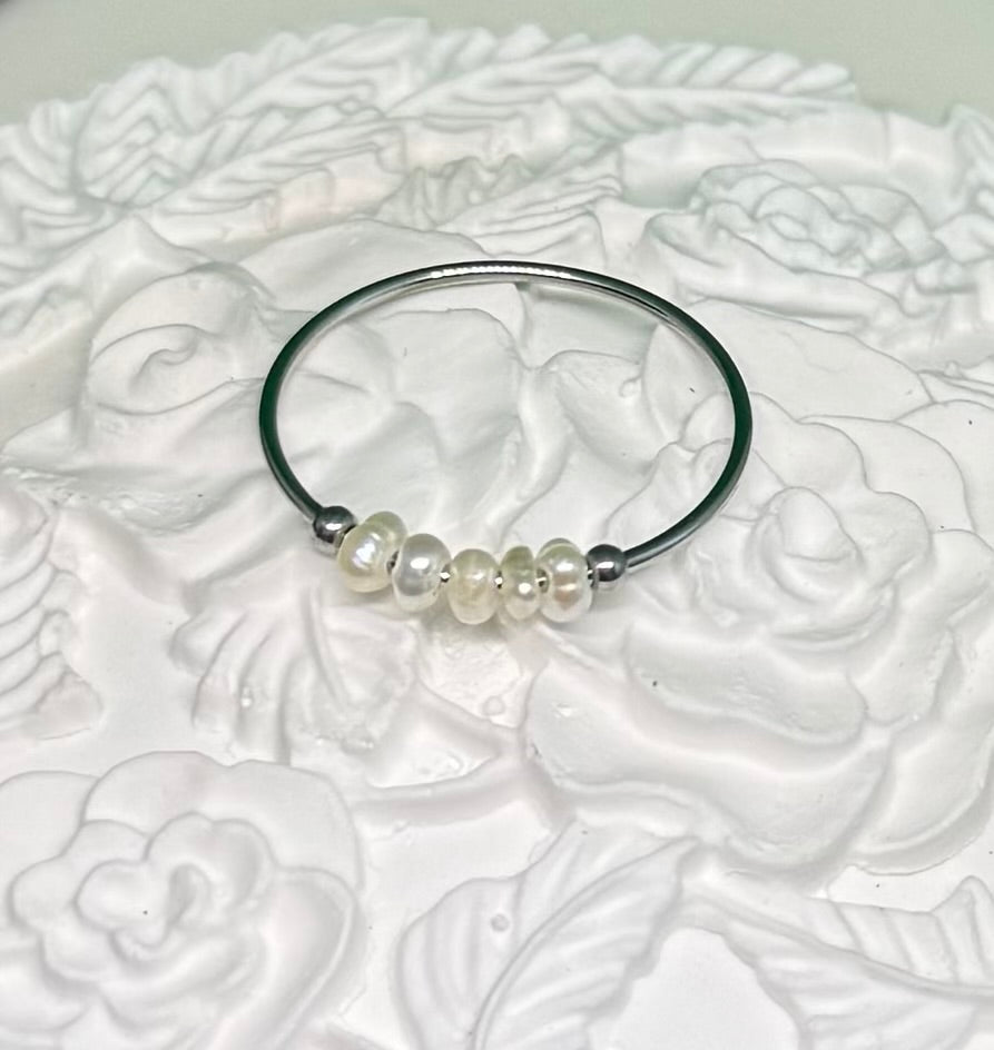 "Aspen Daisy" Pearl Ring