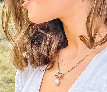 "Aster" Pearl Necklace