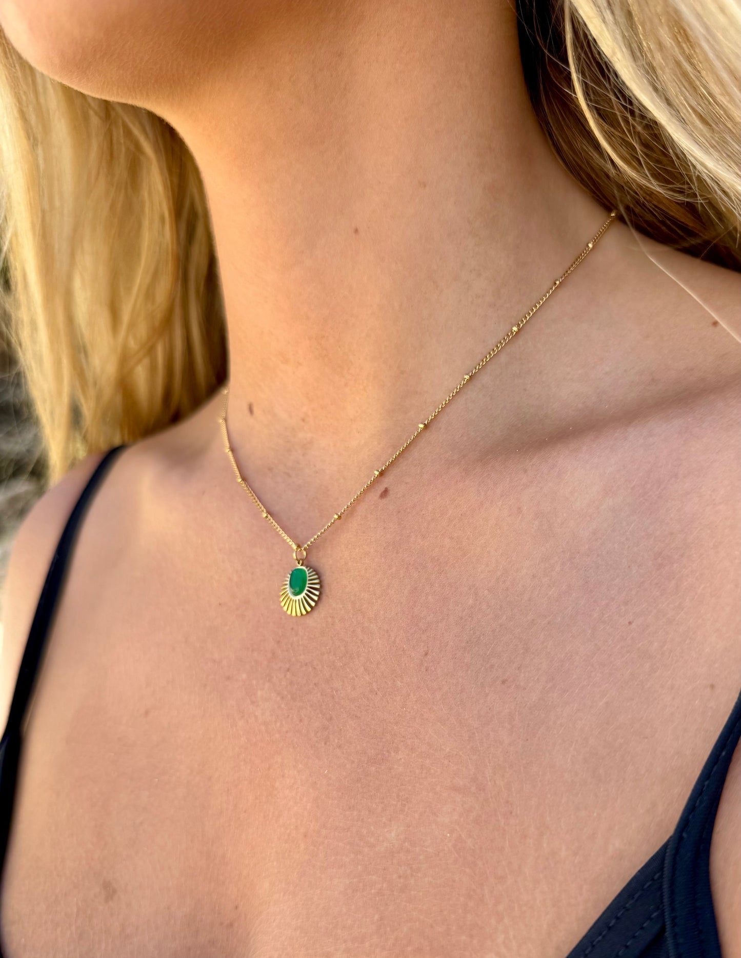 "Calla" Stone Necklace