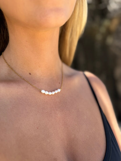 "White Pearls" Pendant Necklace