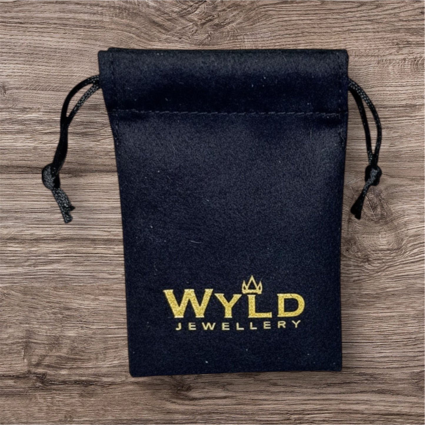 Deluxe Gift Wrapping