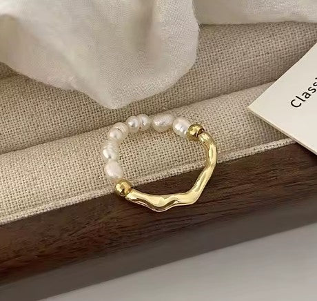 "Poppy Shirely" Pearl Ring