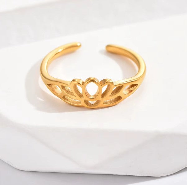 "Lotus" Toe Ring