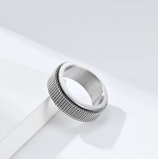 "Lupin" Fidget Ring