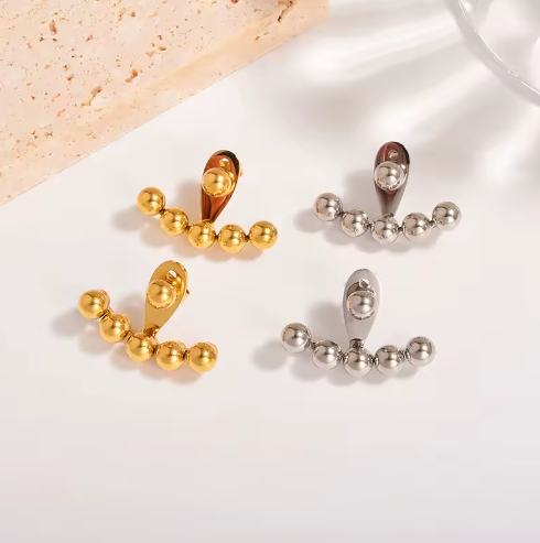 Solara Studs