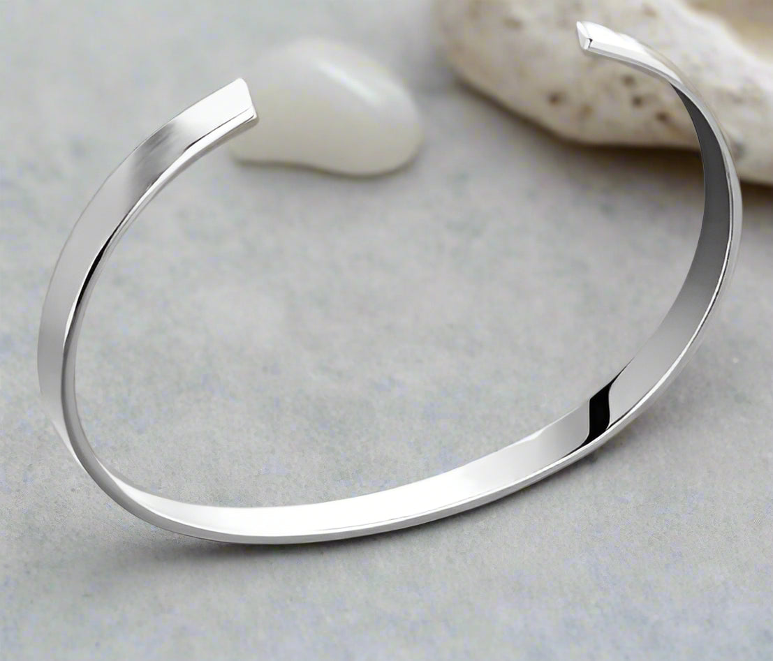 "Aciano" Cuff