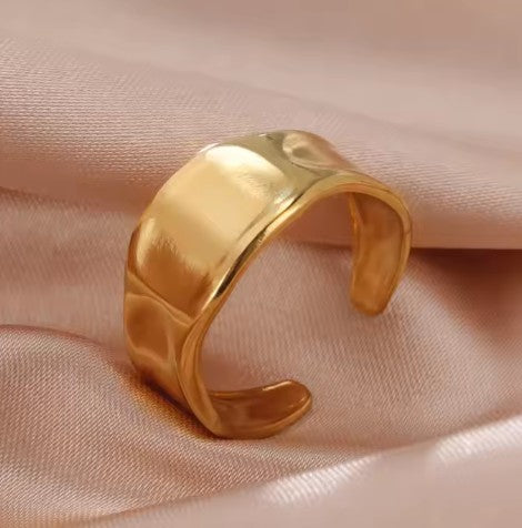 "Daffodil" Adjustable Ring