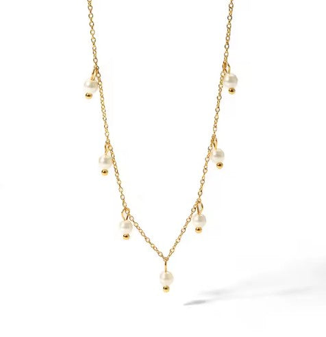 "Daphne Odora" Pearl Necklace