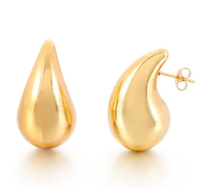 "Sweet Cecily" Waterdrop Studs