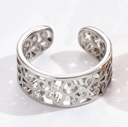 "Begonia" Toe Ring