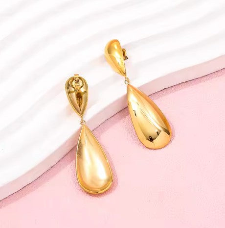 "Calla Lily" Earrings