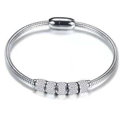 "Geranium" Fidget Bangle