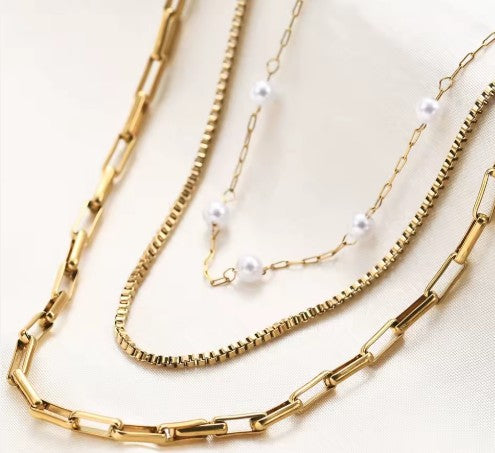 "Amaryllis" Pearl Necklace