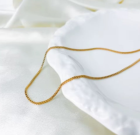 "Mariposa" Chain Necklace