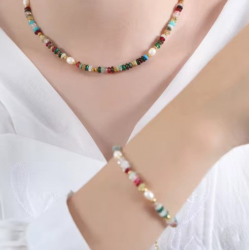 “Coral Vine” Necklace