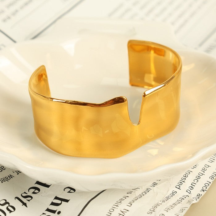 Anthurium Open Cuff – Wyldflower Jewellery